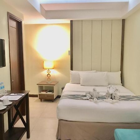 Belian Hotel Тагбиларан Экстерьер фото