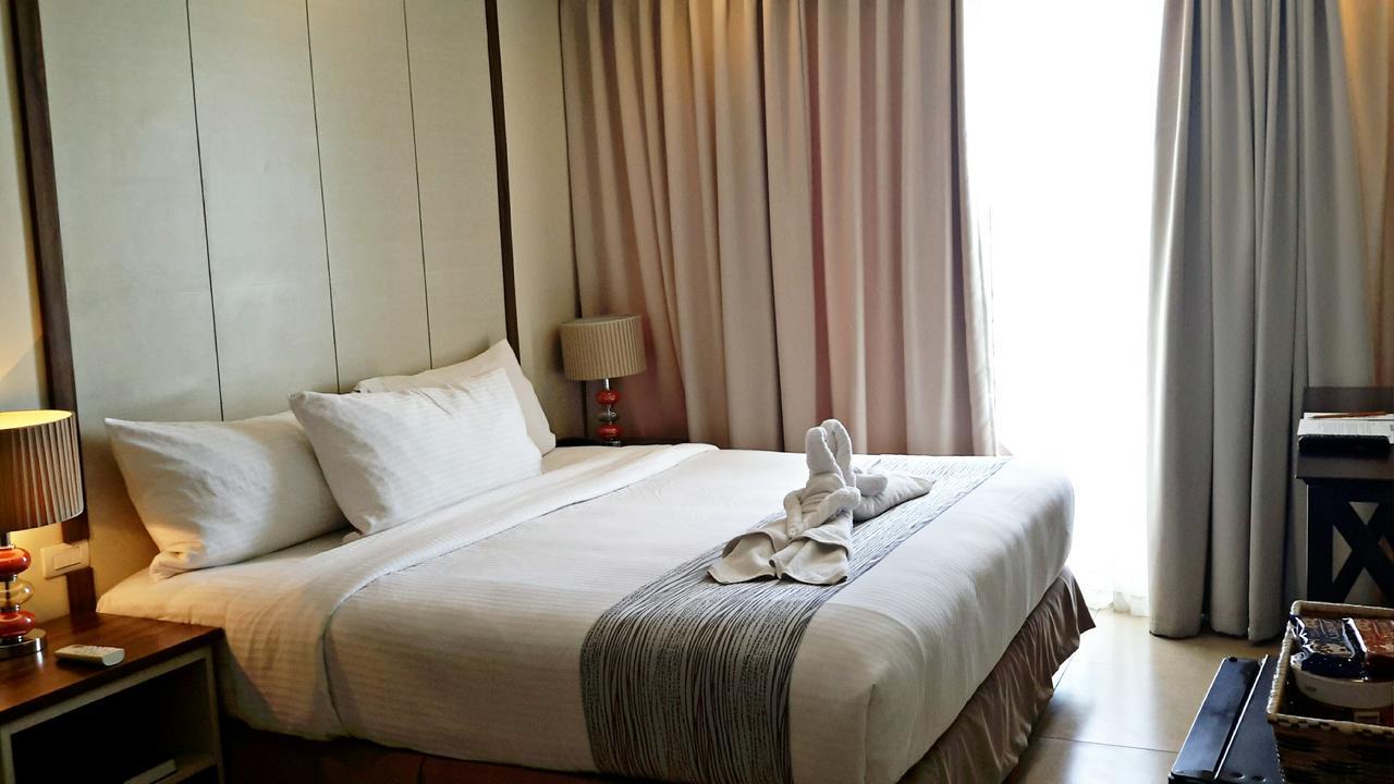 Belian Hotel Тагбиларан Экстерьер фото