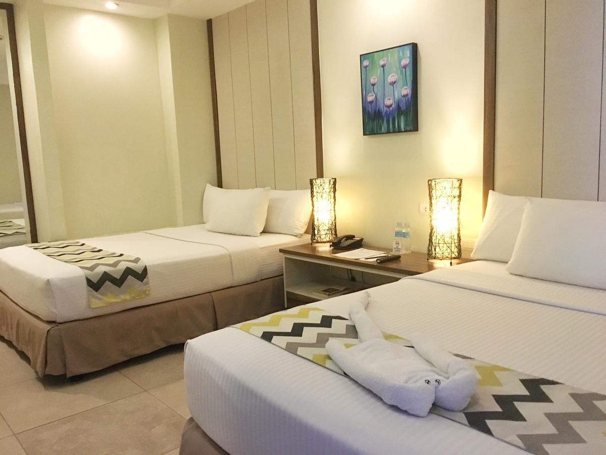 Belian Hotel Тагбиларан Экстерьер фото